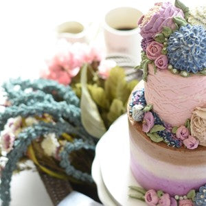 Sugar Bloom Wedding Cakes