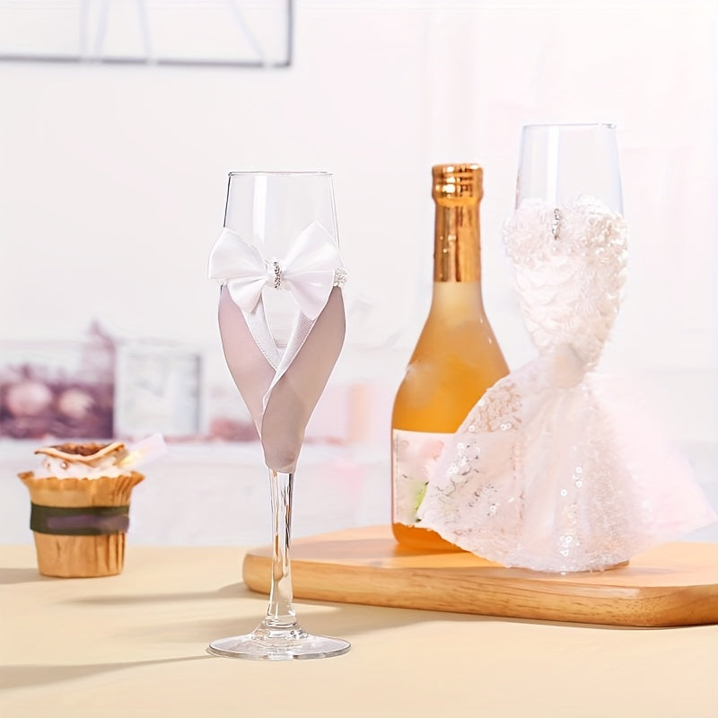 2pcs CZHOMMAGIC Wedding Champagne Flutes Set, Bride and Groom Toasting Glasses, Lead-Free Glass, Hand Wash Only, Reusable, Stemmed, Multipurpose for Cold Beverage, Ideal for Christmas, Hanukkah, Thanksgiving, Valentine'S Day,