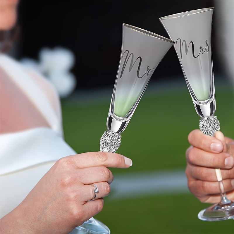 4pcs/Set, Wedding Cake Knife And Sever Set, Wedding Champagne Flutes With Mr And Mrs Letter, Crystal Champagne Glasses Cake Knife Pie Server For Bride And Groom, Cake Cutting Set For Wedding, Great Gifts For Couple Anniversar