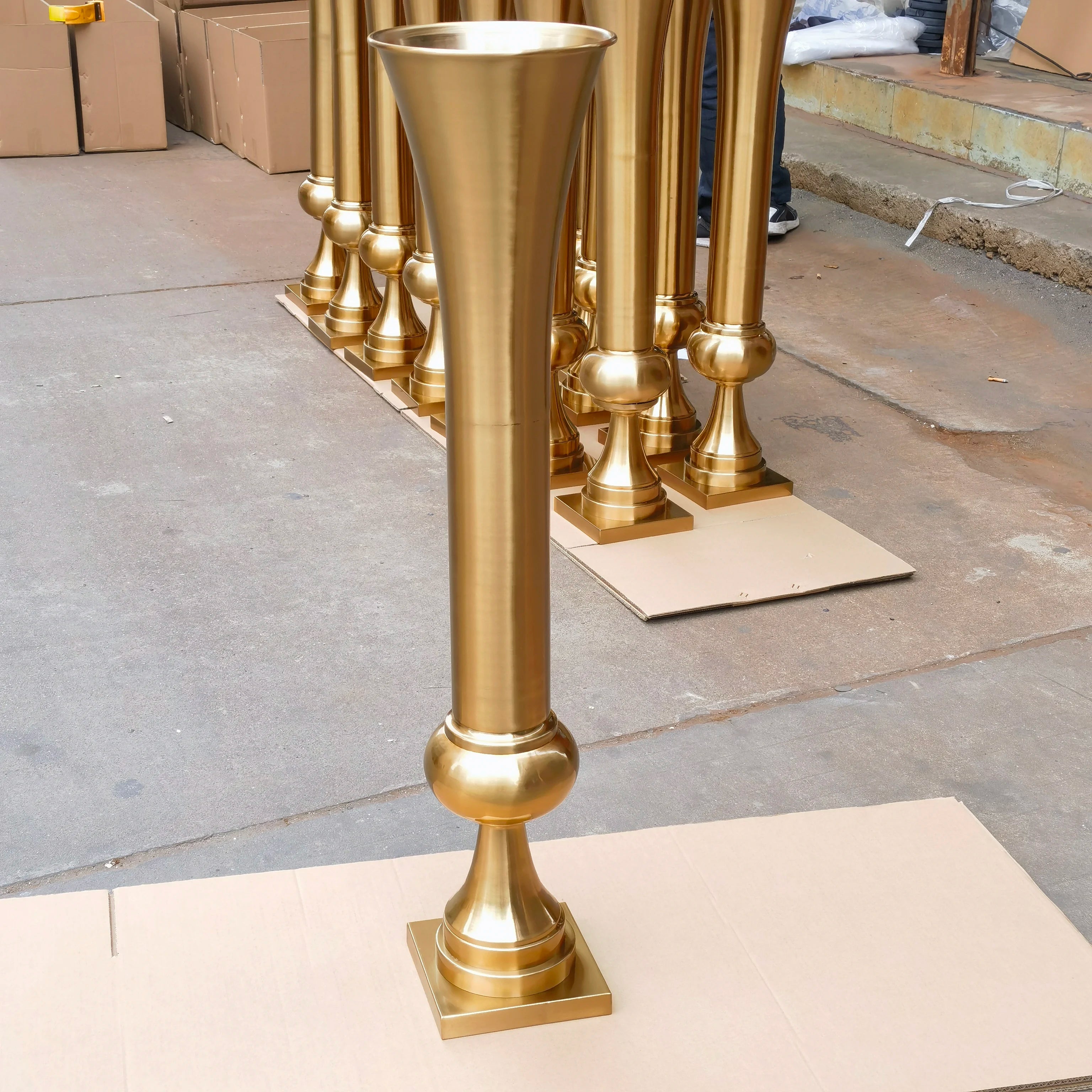 Wedding Props Table Centerpieces Floral Road Guide Layout, Flower Vase, Home Dining Craft Table Floor Flower Arrangement