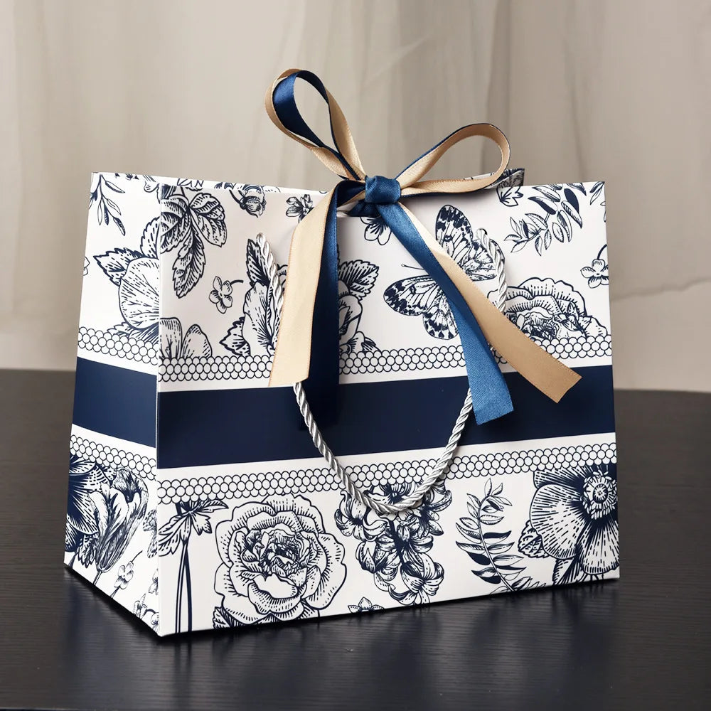 New Gift Bags Mother's Day Gift Wrapping Bags Floral Paper Bags Tote Bags Birthday Paper Bags Premium Gift Bags with Ribbon
