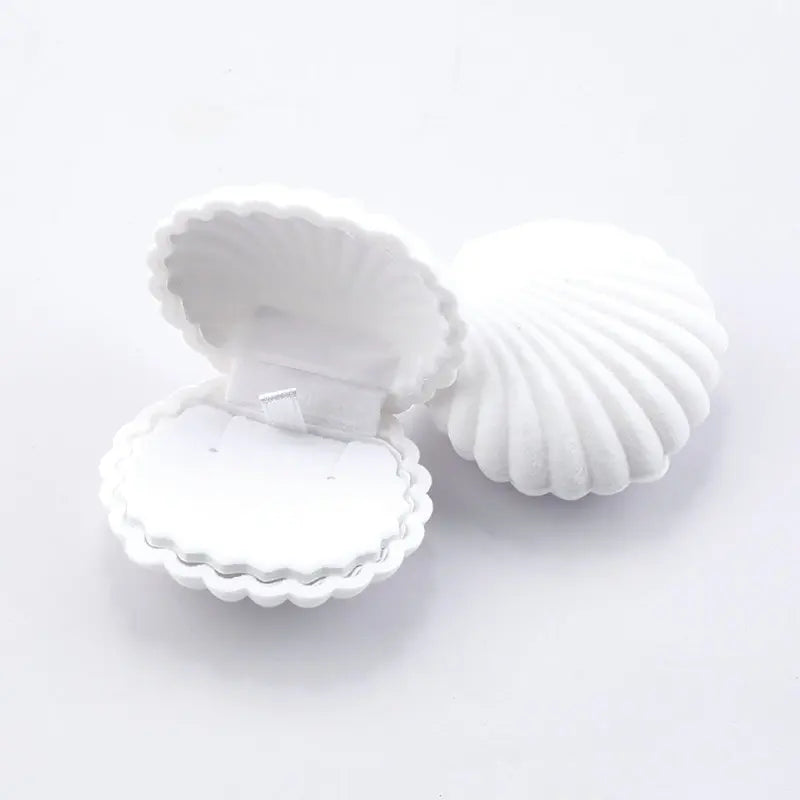 1 Piece Lovely Shell Shape Velvet Jewelry Box Wedding Engagement Ring Box for Earrings Necklace Bracelet Display Gift Box Holder