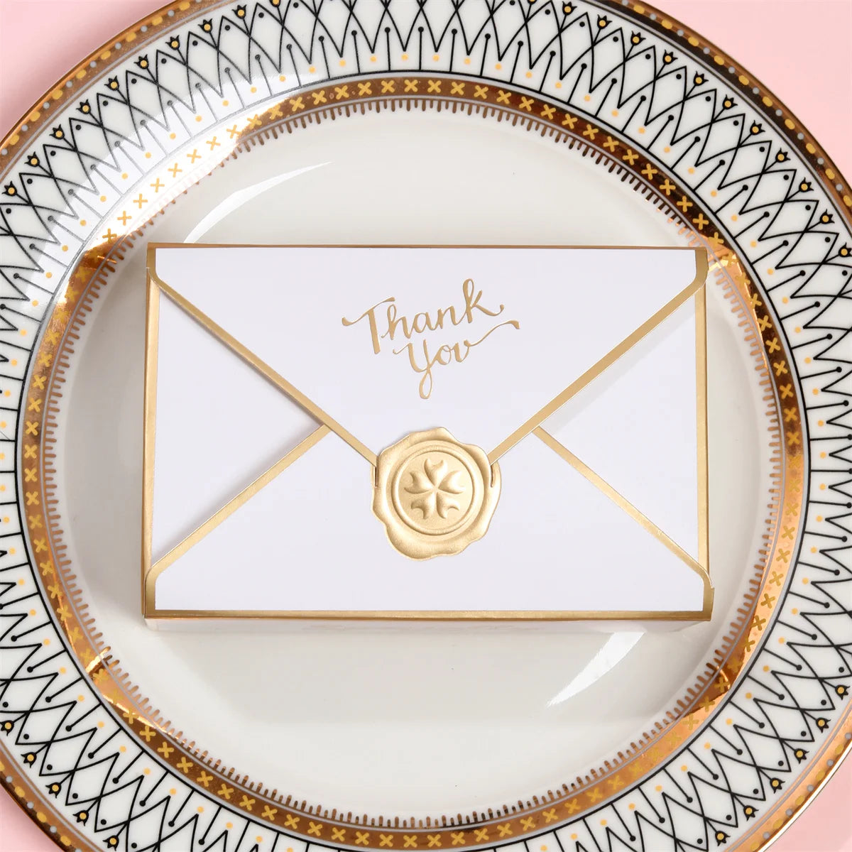 10pcs/Lot Simple Creative Bronzing Gift Box Packaging Envelope Shape Wedding Candy Bags Birthday Party Cosmetic Packaging Box