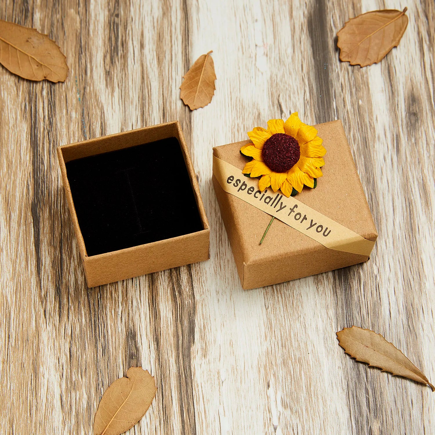"especially for you" Daisy Sunflower Paper Box Ring Earrings Bracelets Necklace Gifts Box Couple Friends Mom Dad Family Jewelry