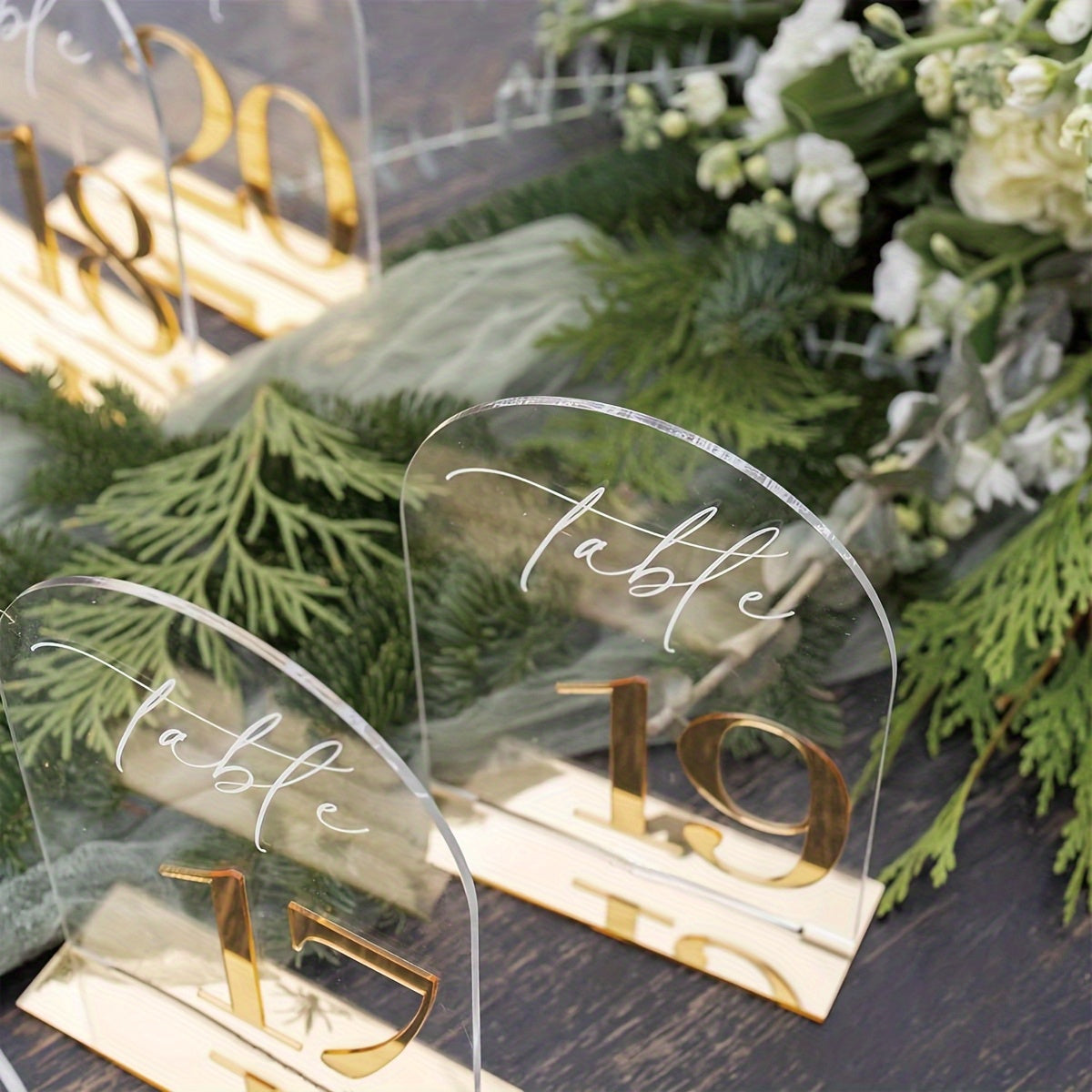 Acrylic Wedding Table Number Plate 1-10 with Stand, 10.01 x 15.01cm Elegant Golden Durable Thick Style Suitable