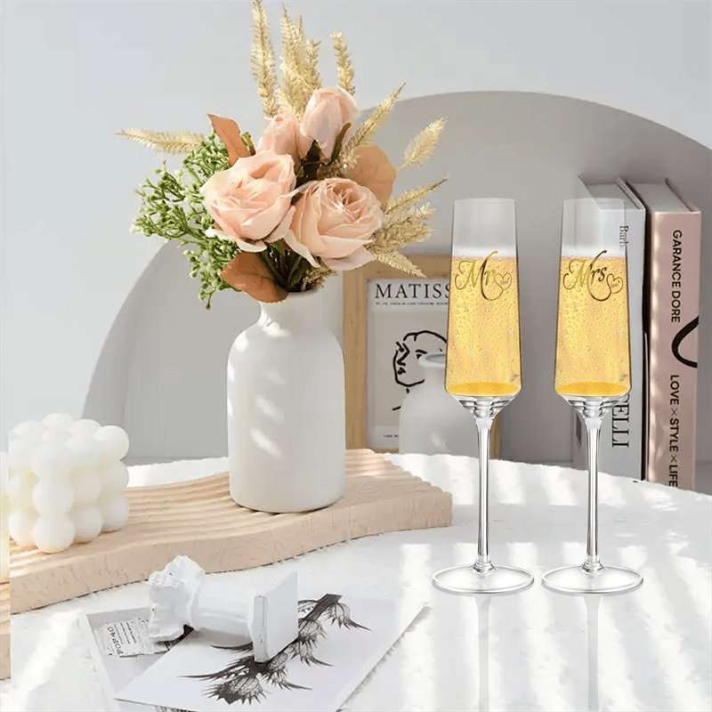 4Pcs Wedding Champagne Flutes Cake Knife And Server Set, Champagne Flutes Engraved Mr And Mrs For Wedding, Bride And Groom Toasting Flutes, Cake Cutting Set, Couples Engagement Gift Wedding Reception Supplies