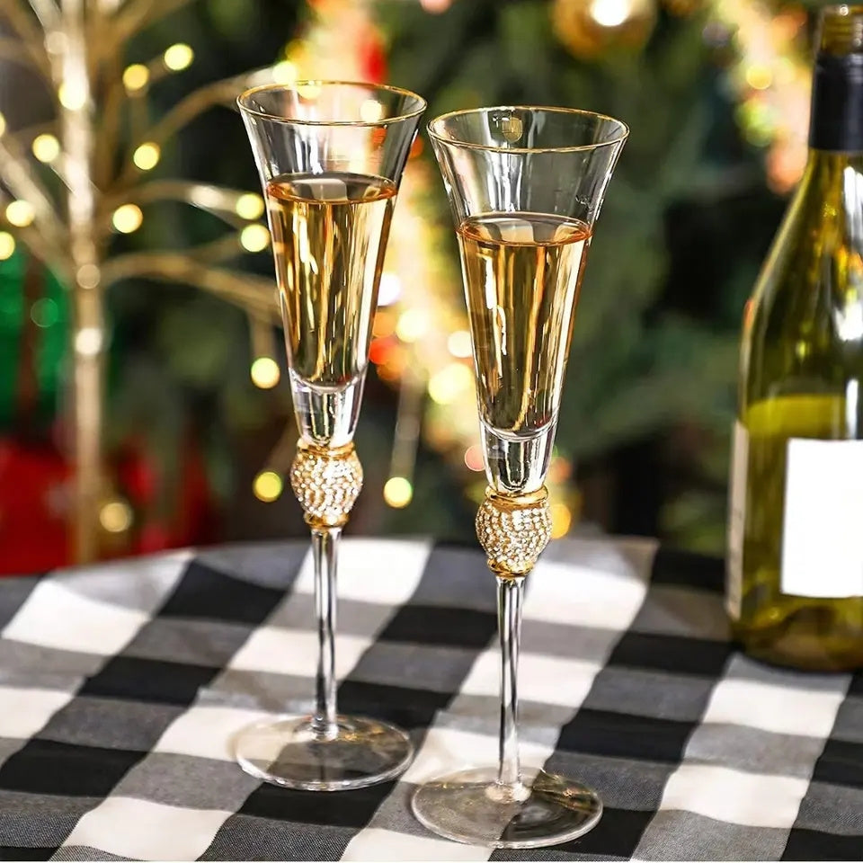 Elegant Rhinestone Studded Champagne Flutes: Perfect for Wedding Toasts, Bridal Showers, and Festive Celebrations