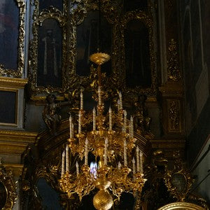 Hanging Chandeliers