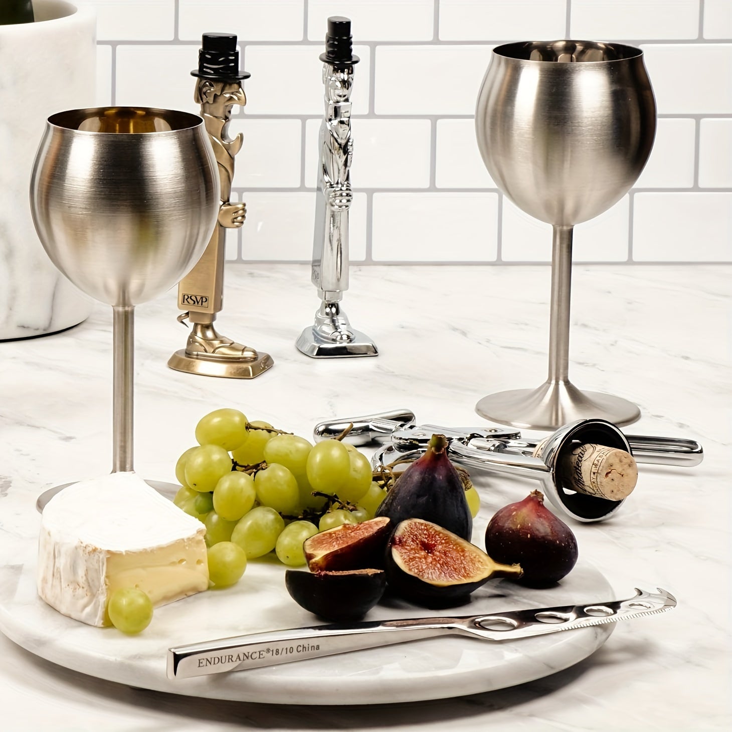 Set Of 2 Stainless Steel Ball-shaped Cups, Suitable For Various Occasions Such As Bars, Homes, Weddings, Etc. Made Of High-quality Stainless Steel, Not Easily Breakable, And Ensures That Your Drinks Stay Refreshingly Cold For