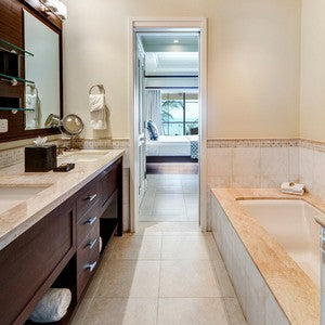 Beachfront Villa Suite