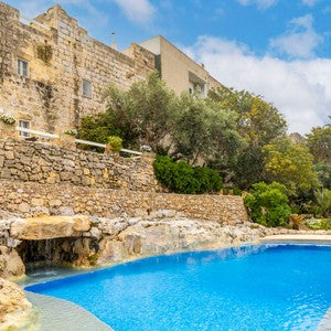 Xlendi Rocks