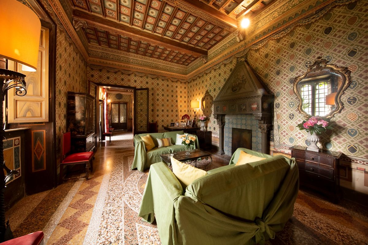Castle Mago