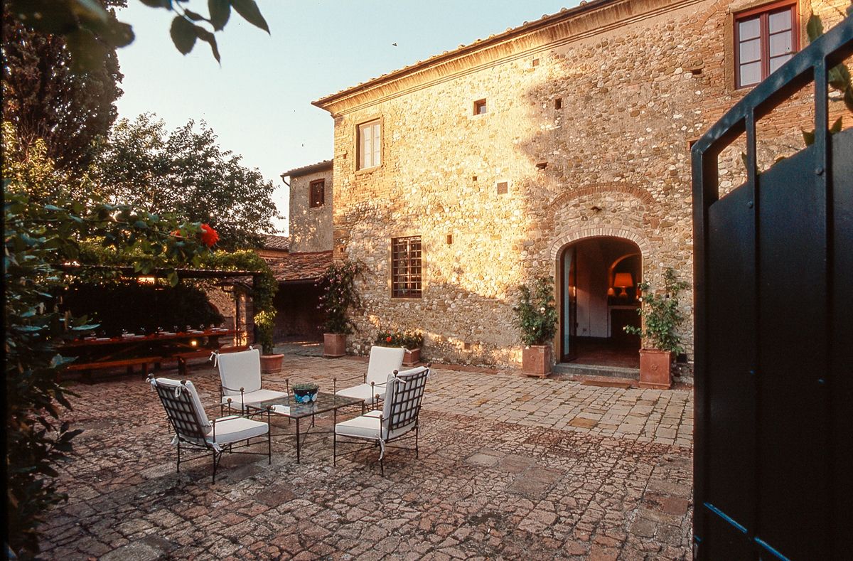 Castellare Corti