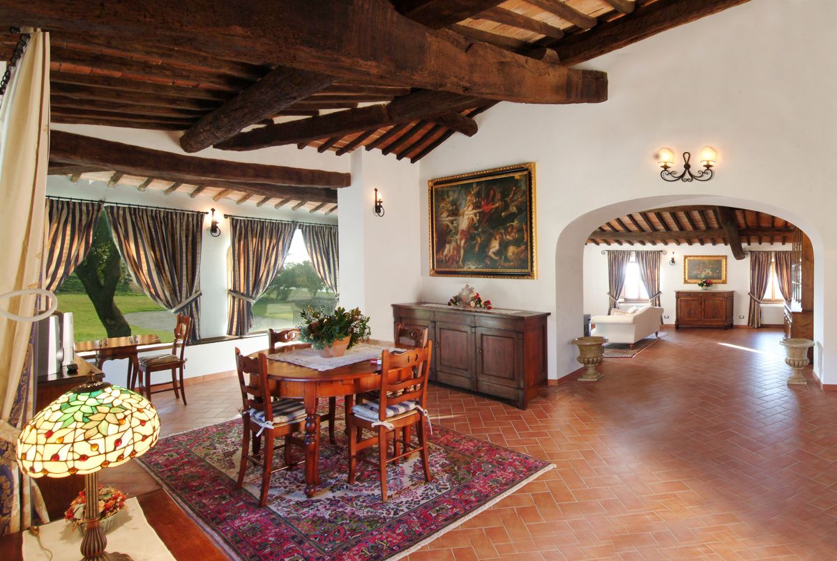 La Corte Saracini