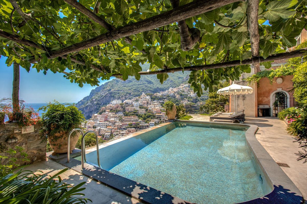 Villa Elario