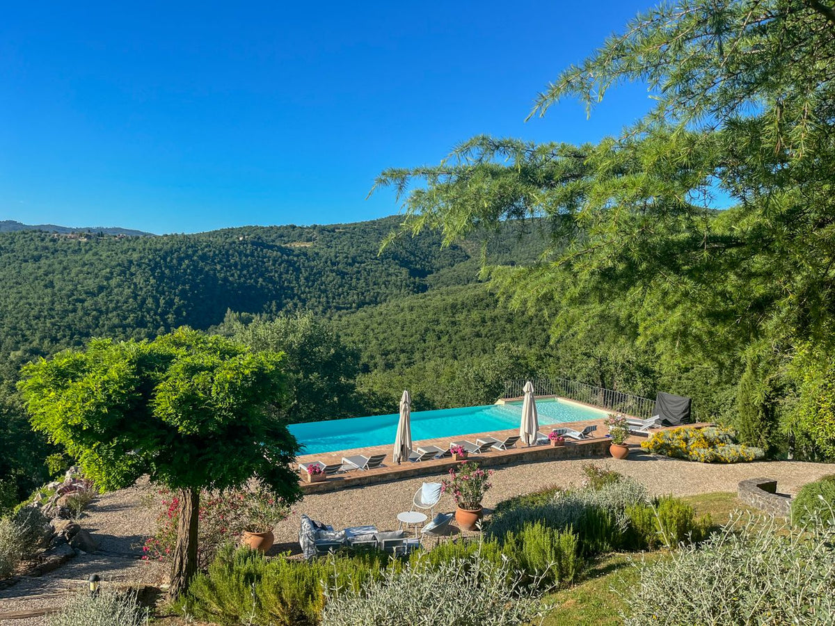 Casa Zari