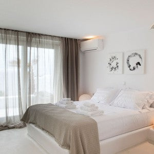 Serpentine Suite