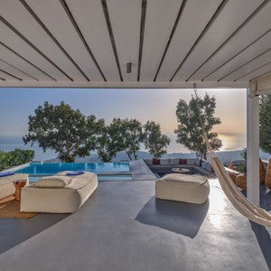 Villa Shades