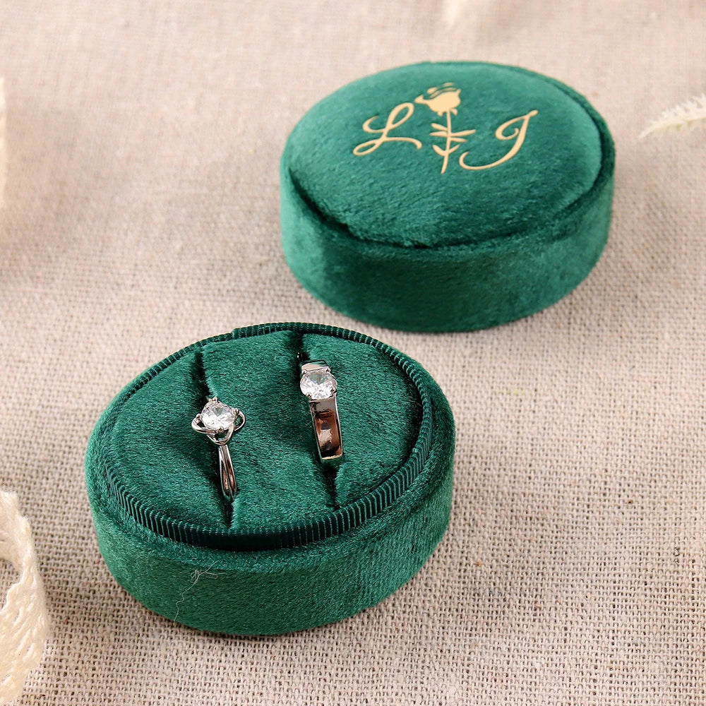 Personalized Oval Velvet Ring Box Double Slot Wedding Engagement Ring Holder Box Modern Elegant Wedding Decoration