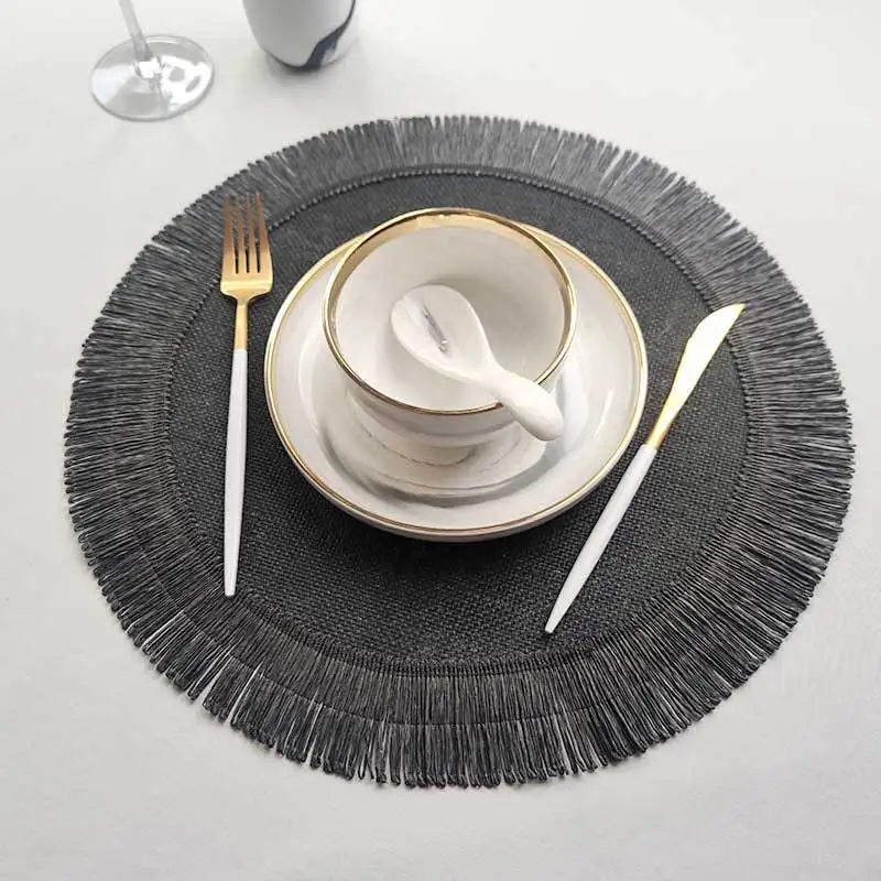 1pc Jute Placemat Linen Ins Wind Simple Fringe Christmas Round Table Mat Environmental Protection Heat Insulation Non-slip Mat