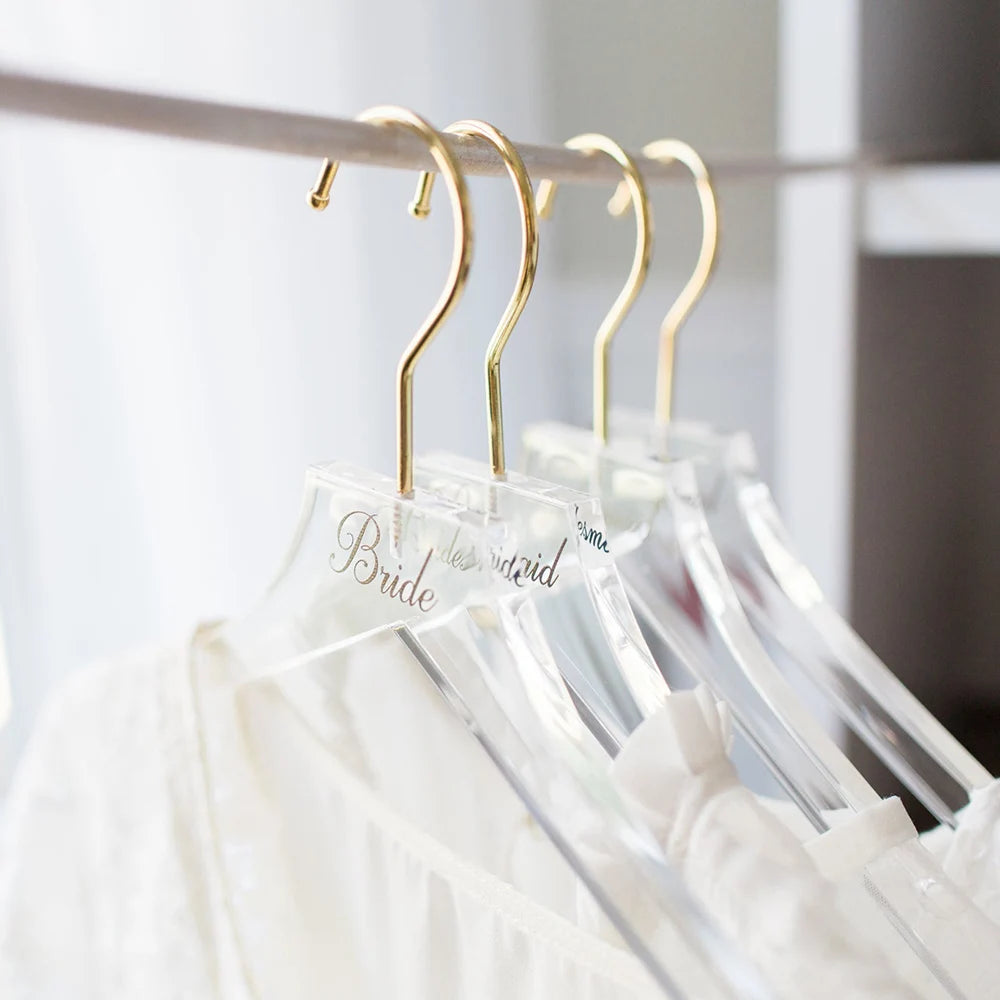 Custom Bridesmaid Gifts Personalised Acrylic Wedding Dress Hanger Bachelorett Party Decoration Clear Modern Bridal Hangers