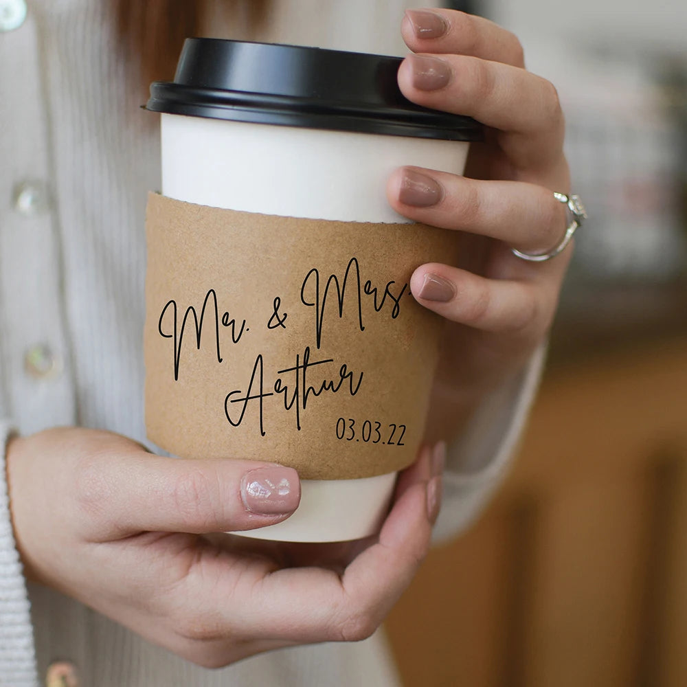 Personalized Disposable Ice Coffee Cup Sleeves Wedding Party Heat-Insulated Cup Holder Bar Reception Corrugated Paper Cup Cover