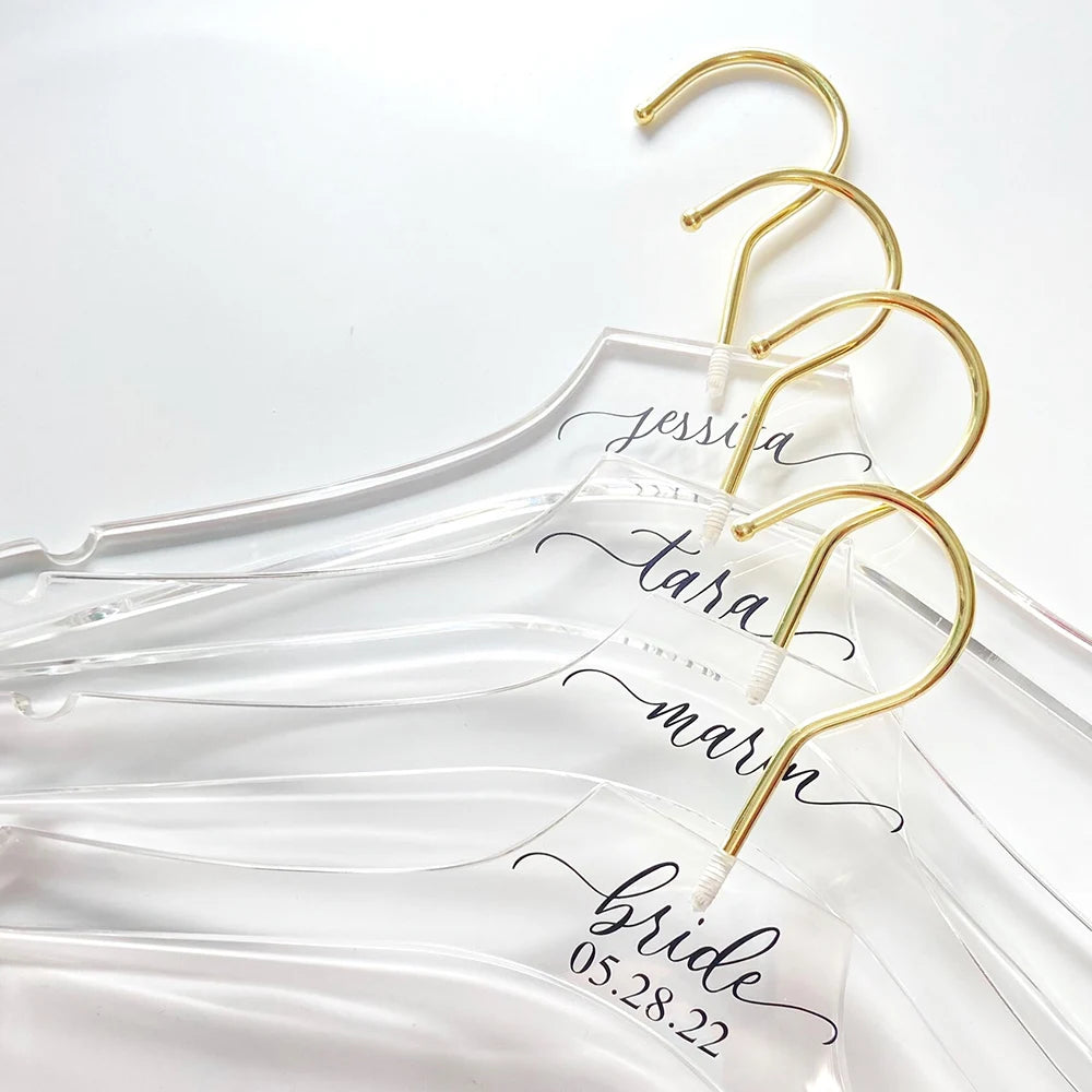 Custom Bridesmaid Gifts Personalised Acrylic Wedding Dress Hanger Bachelorett Party Decoration Clear Modern Bridal Hangers