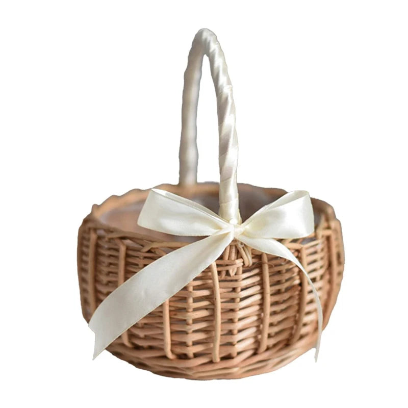 Hand-woven Wedding Flower Basket With Handle Wicker Sundries Basket Wedding Flower Girls Basket for Home Picnic Storage Basket