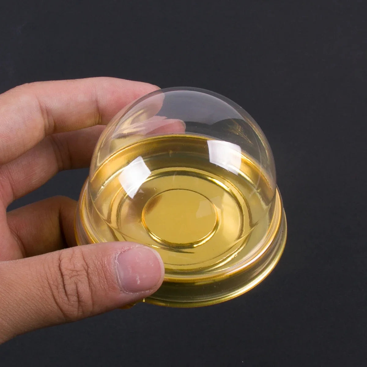50pcs Clear Plastic Mini Cupcake Boxes Muffin Pod Dome Muffin Container Box for Wedding Birthday Dessert Baking Decorations