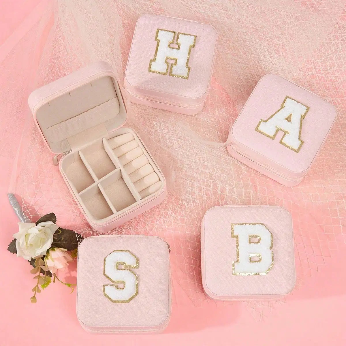 New creative letter jewelry box portable travel ring necklace earrings stud earrings earrings earrings earrings storage box-liu