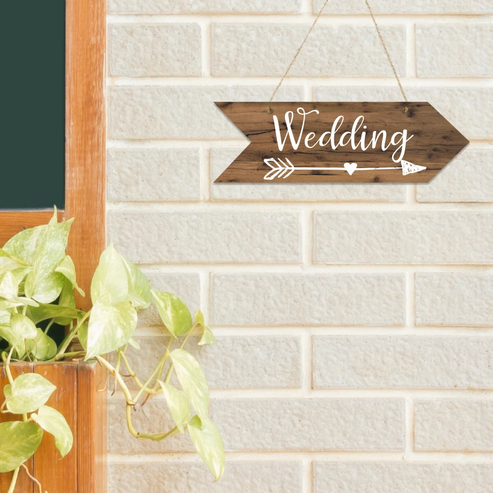 Putuo Decor Wedding Arrow Wooden Plate, Wood Plaque Welcome Guide Board for Marry Wedding Scene Sweet Love Irregular Sign