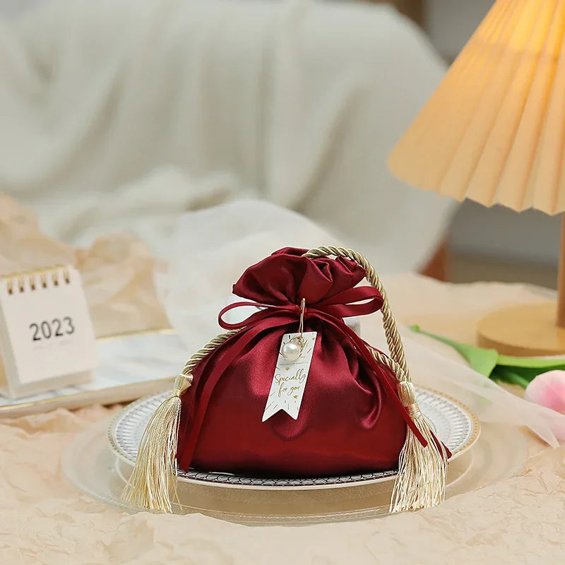 Luxury Packing Drawstring Velvet Pouch Sachet Gift Bag For Jewelry Wedding Candy Boxes With Pearl String Decor Favors Bags