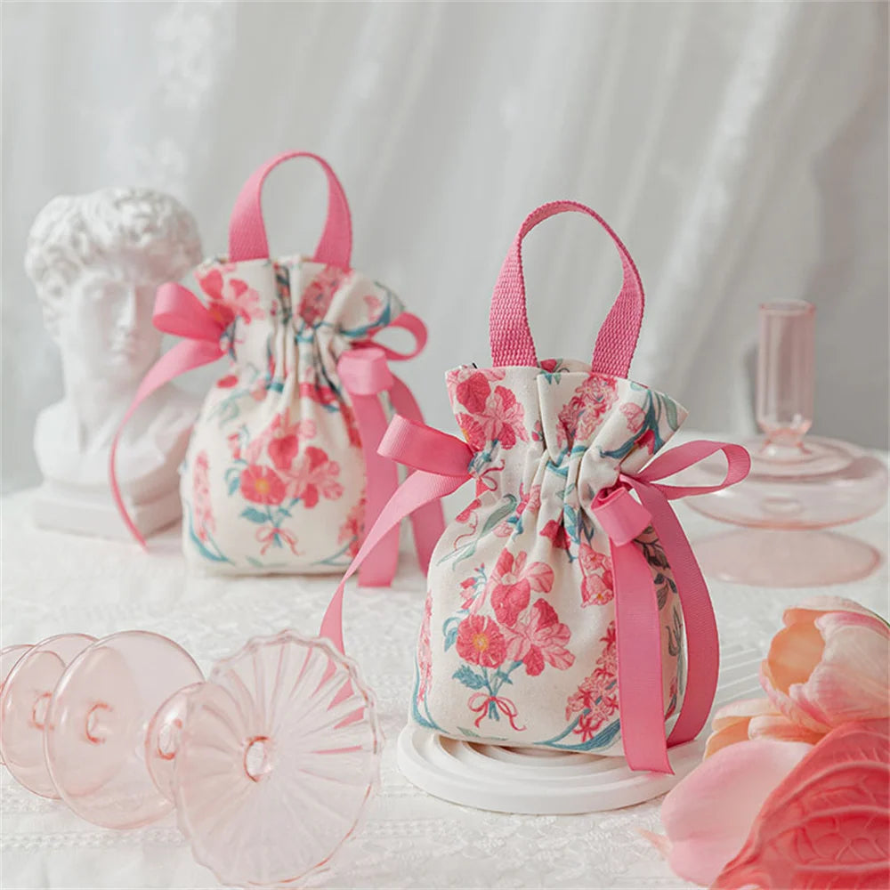 Retro Flower Handheld Candy Bags Wedding Gifts Packing Bags Portable Drawstring Candy Storage Bags Wholesale  New 2024