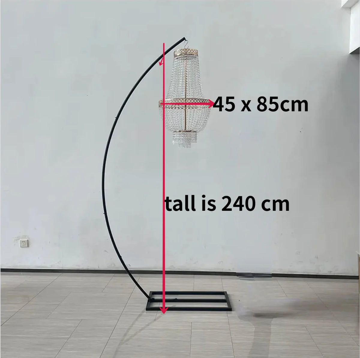 4pcs Luxury Metal Arch Drape with Suspend Chandelier Flowers Arches Wedding Stand Chandelier Display For Party Event Decoration