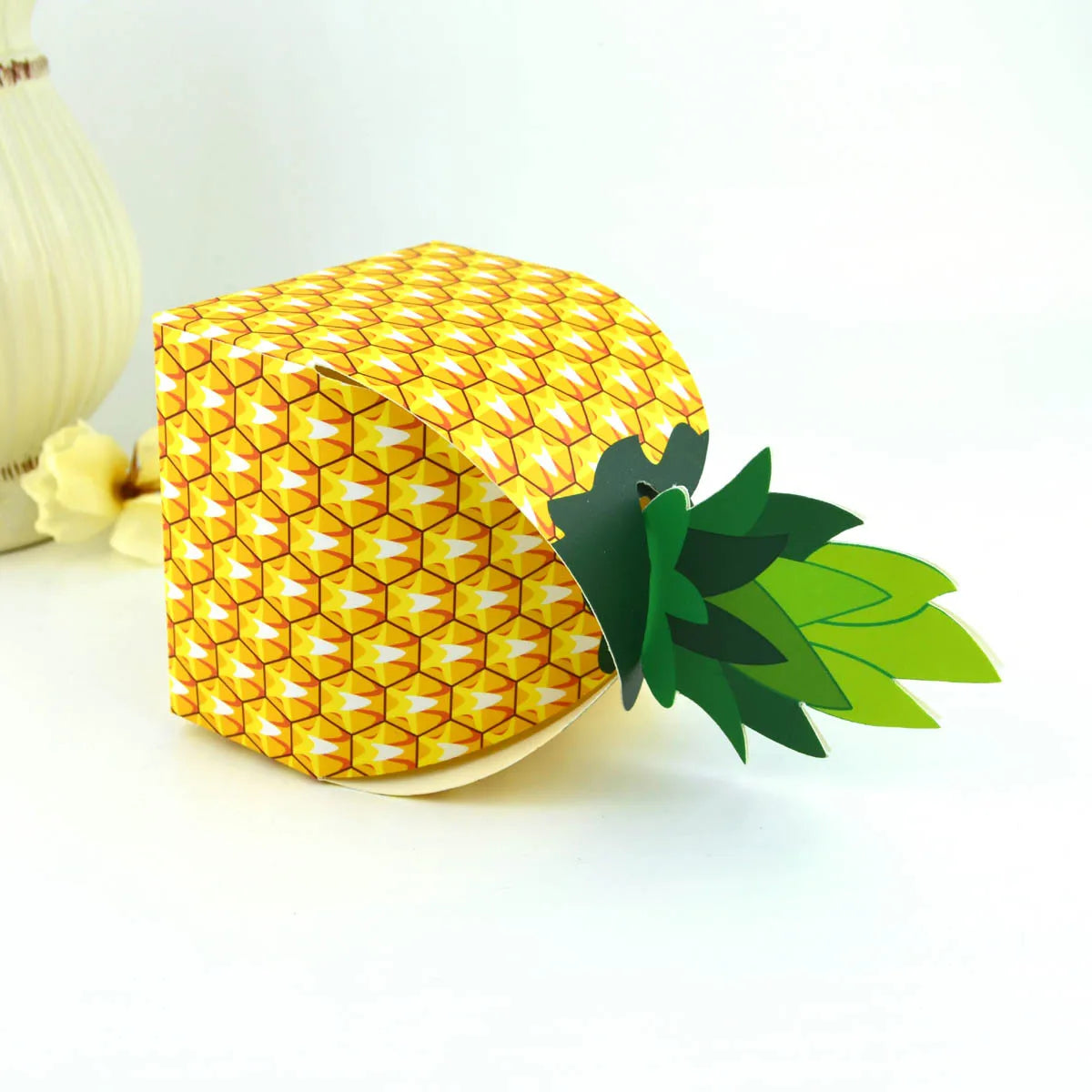 5pcs Pineapple Shape Cardboard Goodies Candy Packing Box Favor Hawaiian Luau Summer Party Decorations Gift Box Supplies Birthday