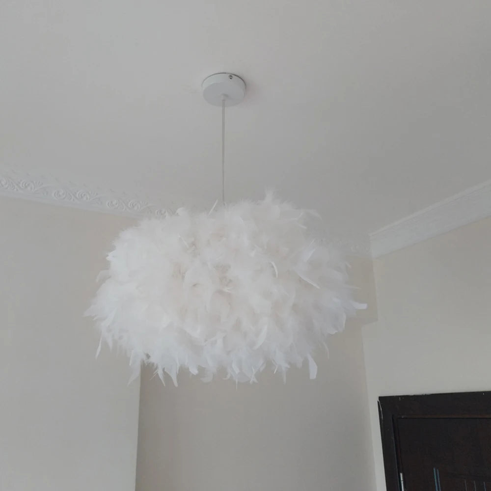 Fluffy Feather Pendant Light Modern E27 Lamp Holder Hanging Fairy Lighting Fixture Bedroom Chandelier lampy sufitowe Droplight