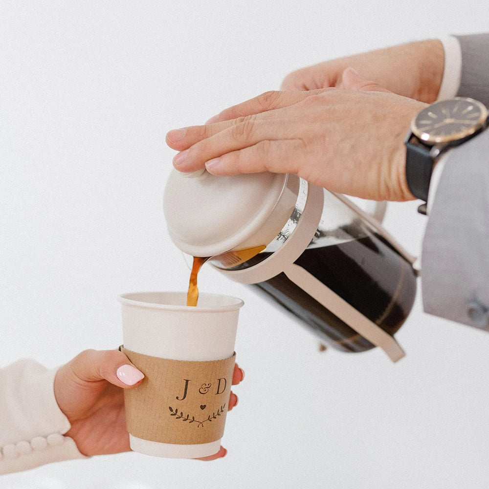 Personalized Disposable Ice Coffee Cup Sleeves Wedding Party Heat-Insulated Cup Holder Bar Reception Corrugated Paper Cup Cover