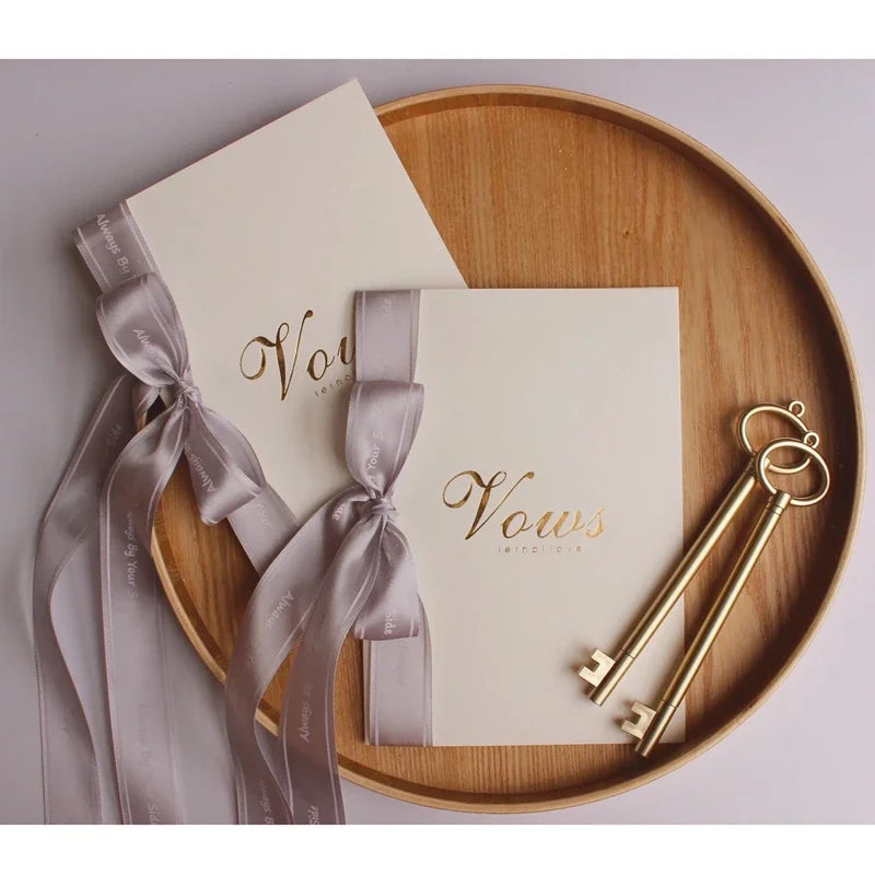 2Pcs/Set Romantic Wedding Favors Bride And Groom Vows Card with  Chiffon Ribbons Gold Pen Book His & Her Photo Props Vow Gift