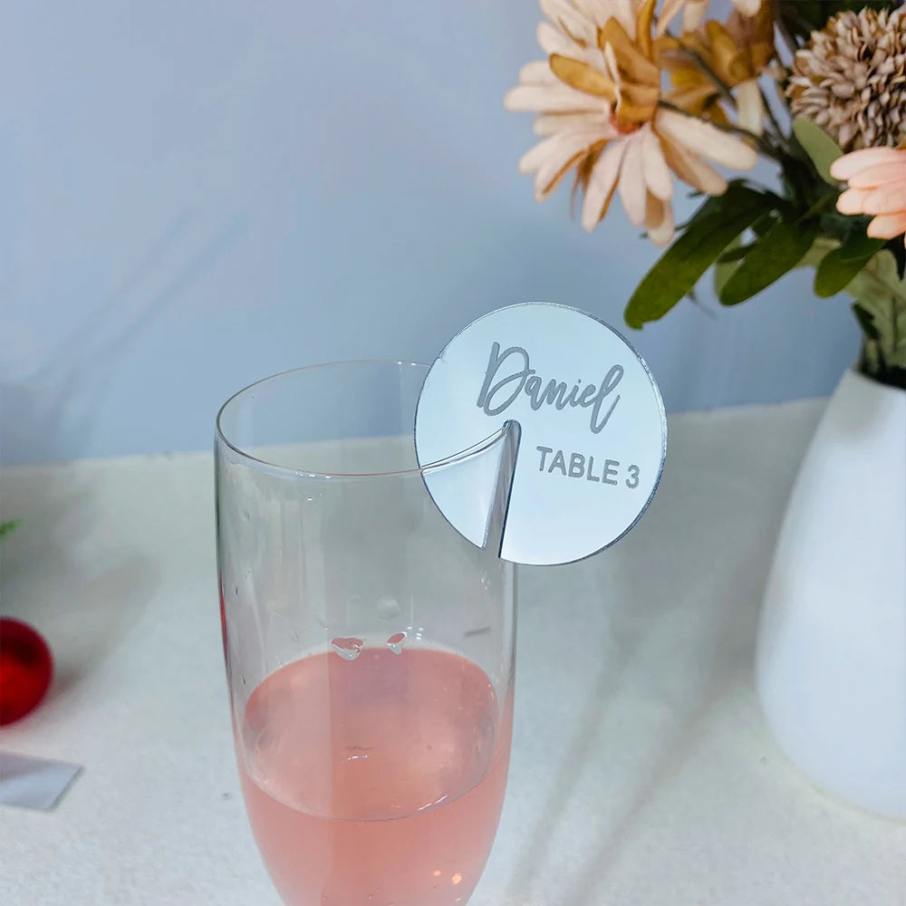 Personalized Acrylic Wedding Name Place Cards Ideas Drink Tag Drink Stirrers Engraved Glass Place Setting Holder Drink Charm