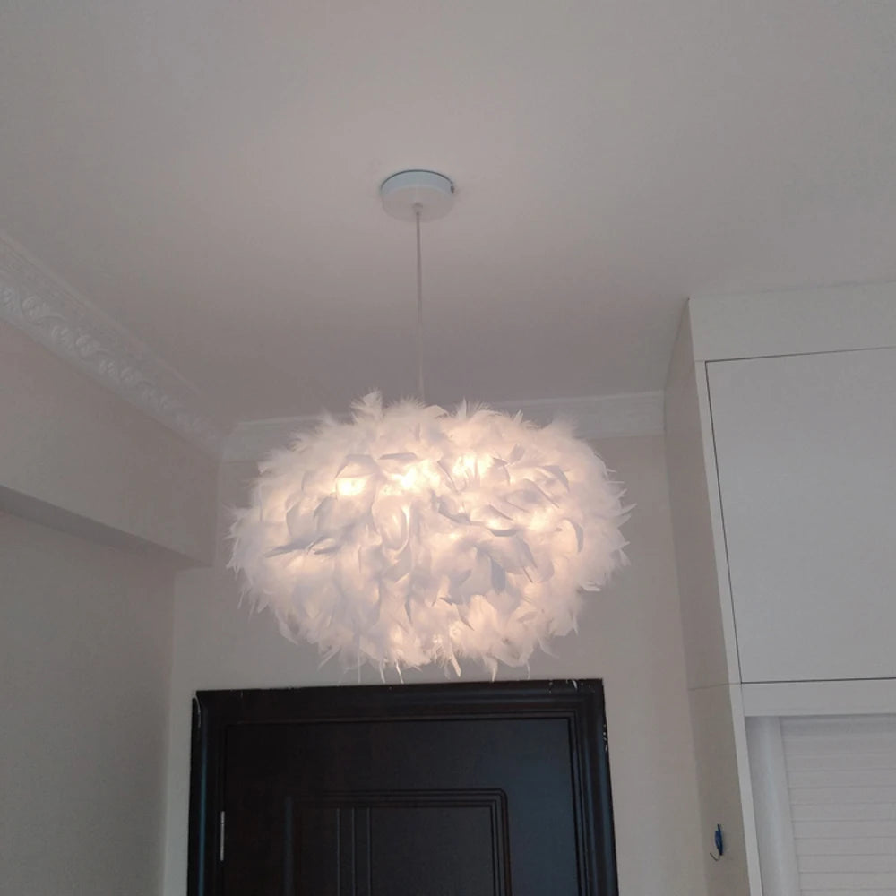 Fluffy Feather Pendant Light Modern E27 Lamp Holder Hanging Fairy Lighting Fixture Bedroom Chandelier lampy sufitowe Droplight