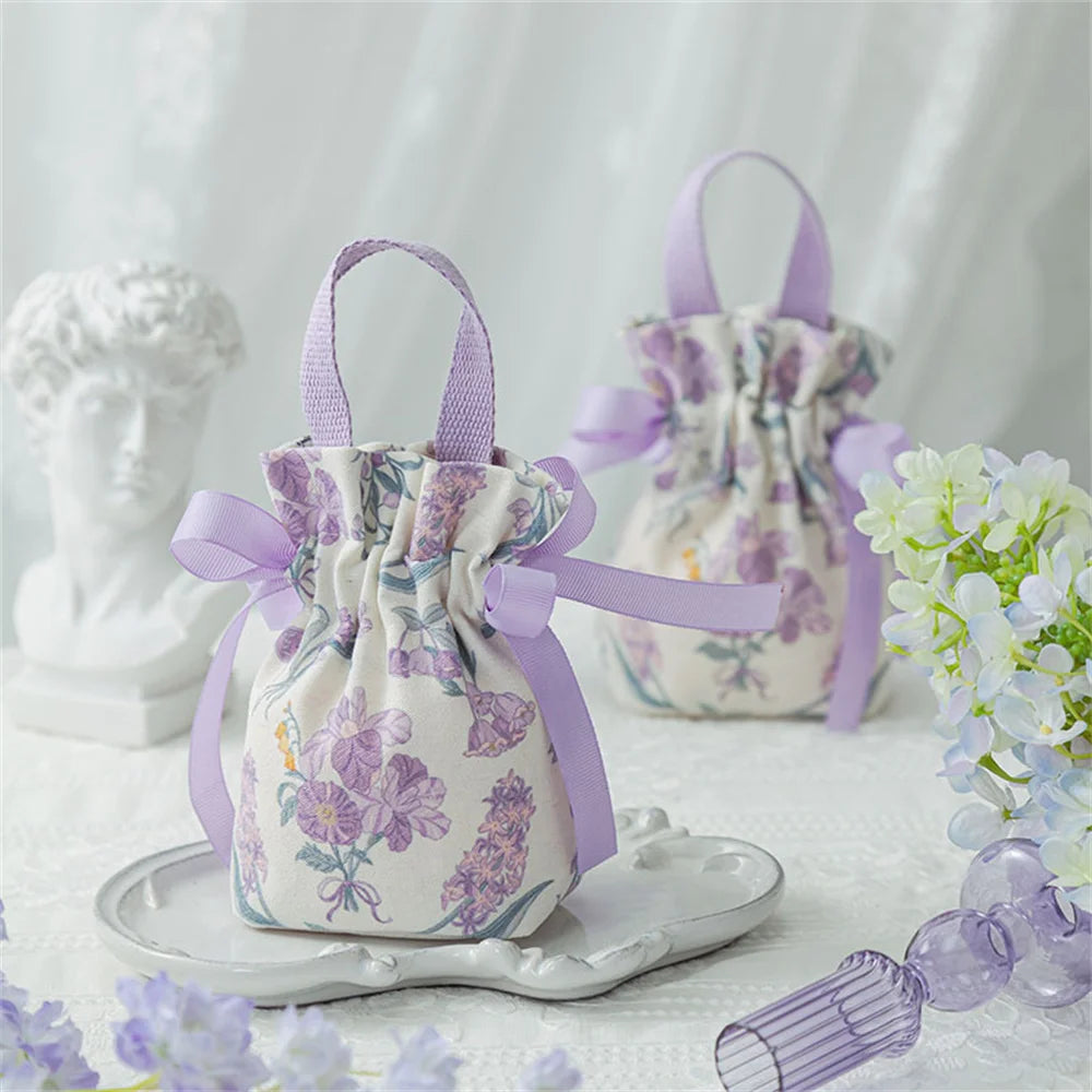 Retro Flower Handheld Candy Bags Wedding Gifts Packing Bags Portable Drawstring Candy Storage Bags Wholesale  New 2024
