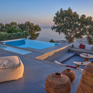 Villa Shades