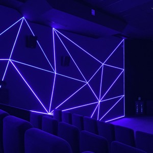 LED Screens & Projectors
