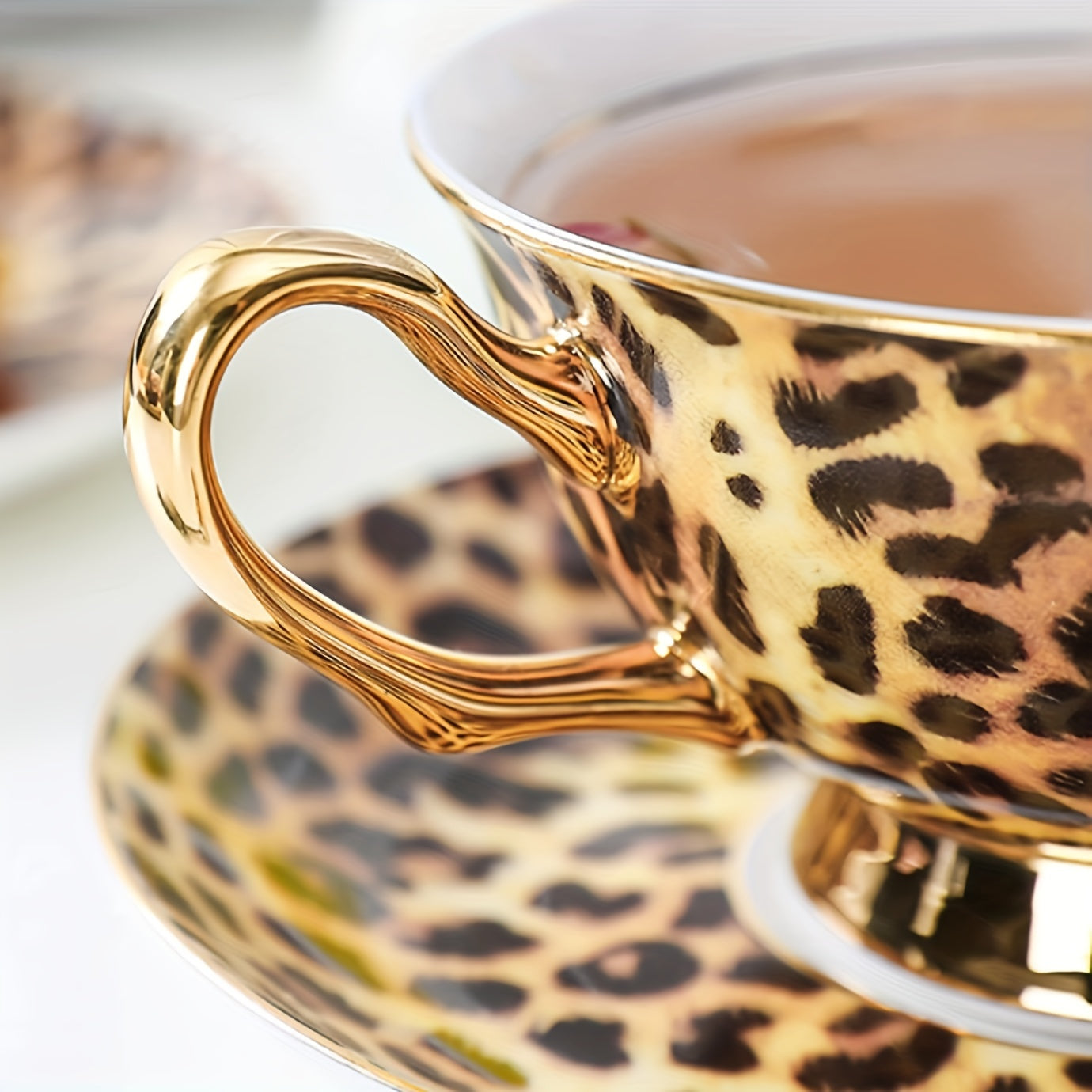 1pc/2pcs Leopard Print Cup and Saucer Set European Luxury Gold Plated European Bone Porcelain Coffee Cup Bone Porcelain Tea Cup with Matching Tea Saucer, Refrigerator Safe, Reusable, Multi-purpose - Ideal Home Decoration, Mot